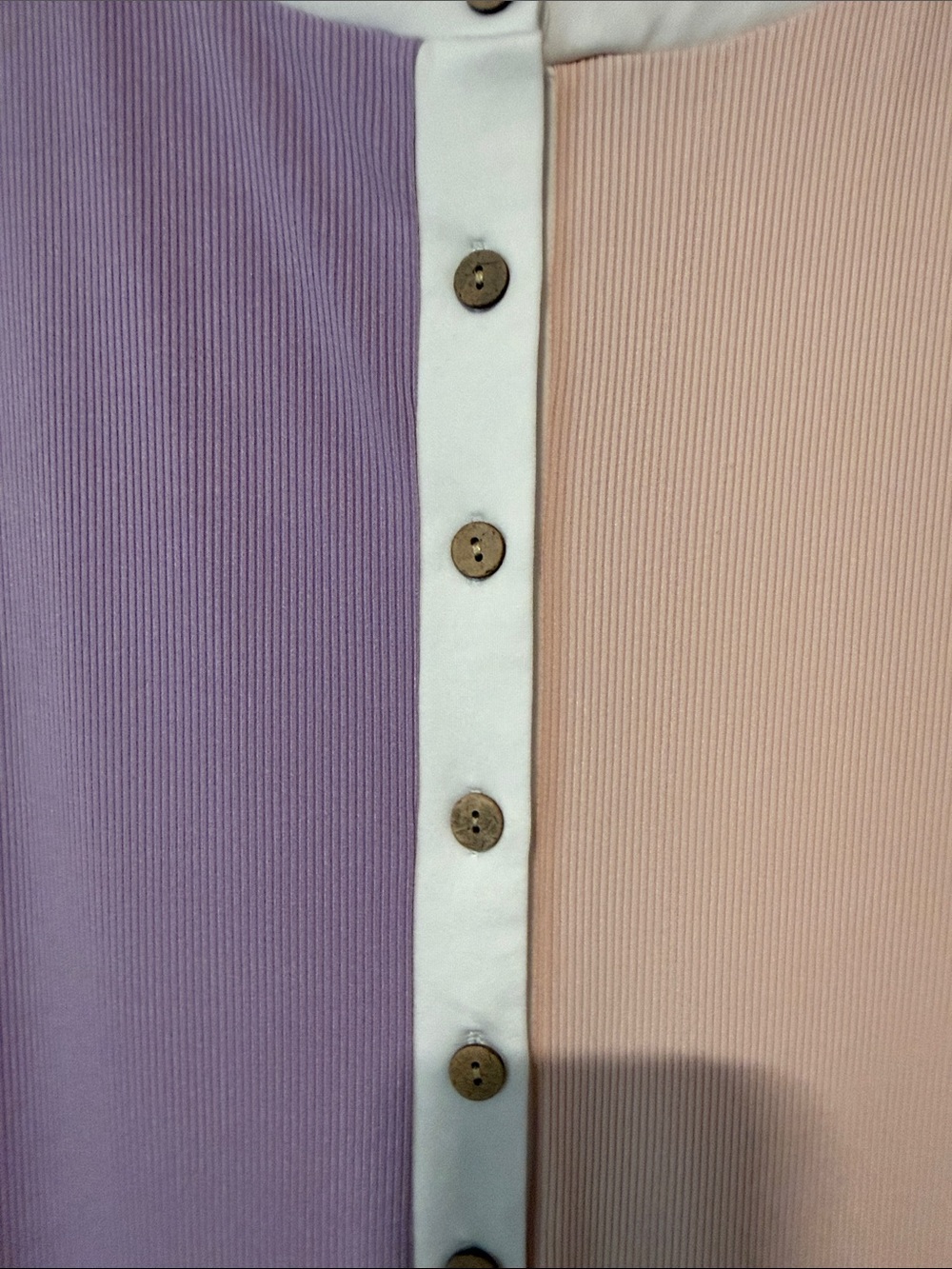 Sleeveless Two-Tone Wide Leg Jumpsuit in Lilac and Dusty Peach - Picture 5 of 7